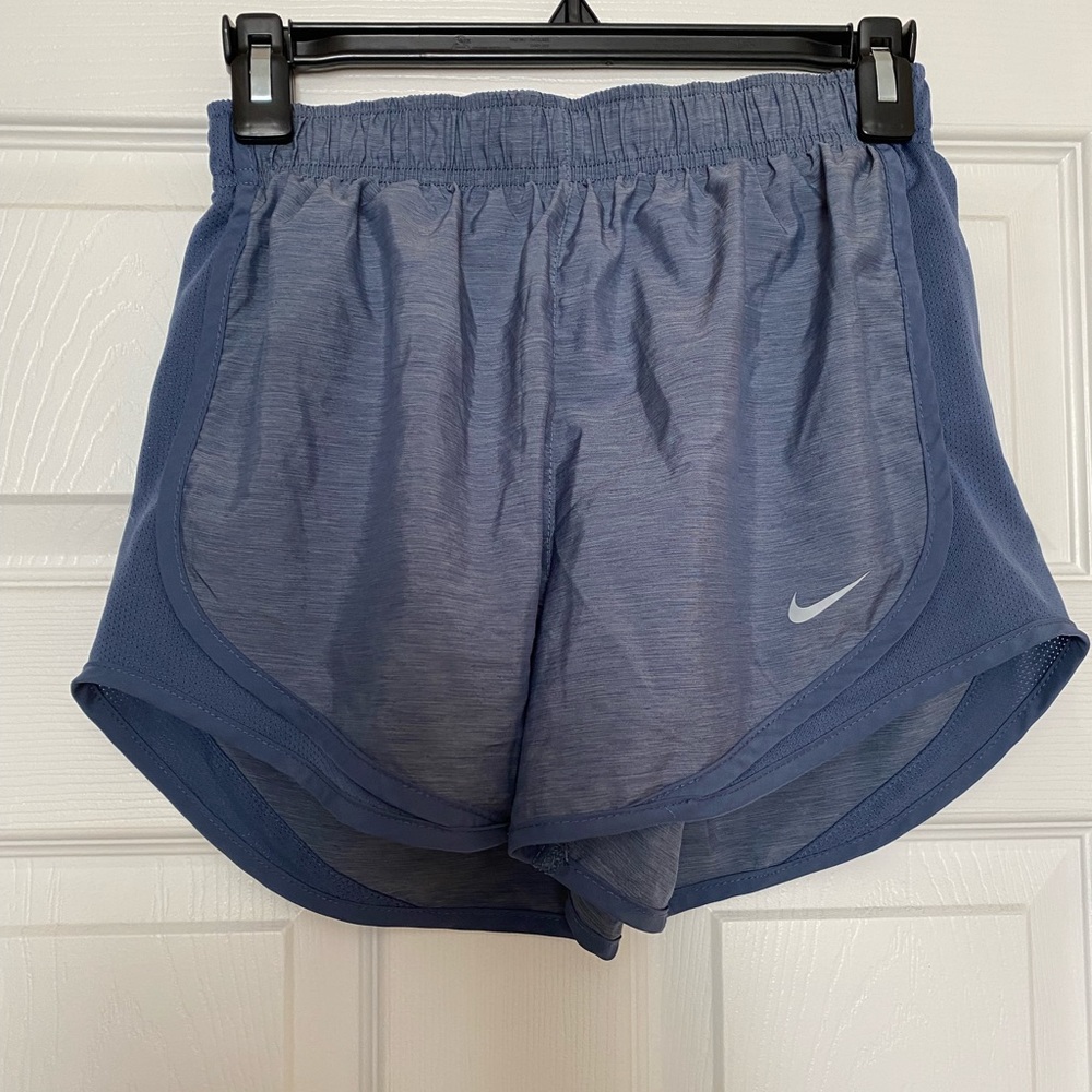 Nike dry fit shorts small